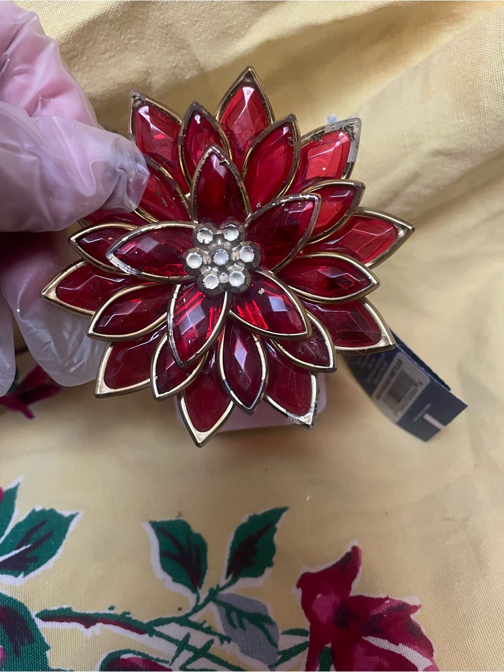 Yankee Candle Poinsettia ScentPlug Fragrance Diffuser Plug-In Base